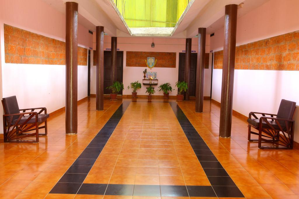 ホテルAthreya Ayureveda Centre コッタヤム エクステリア 写真